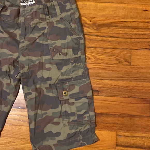 Old Navy Low Waist / Rise Y2K Camouflage Camo Cargo Shorts, size 1. - Picture 2 of 6